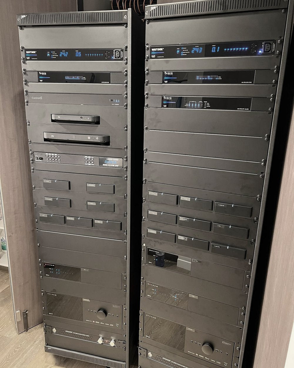 Artcoustic CPH-1000 D Amplifier