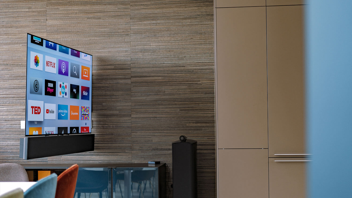 Future Automation TV Motorized Mount