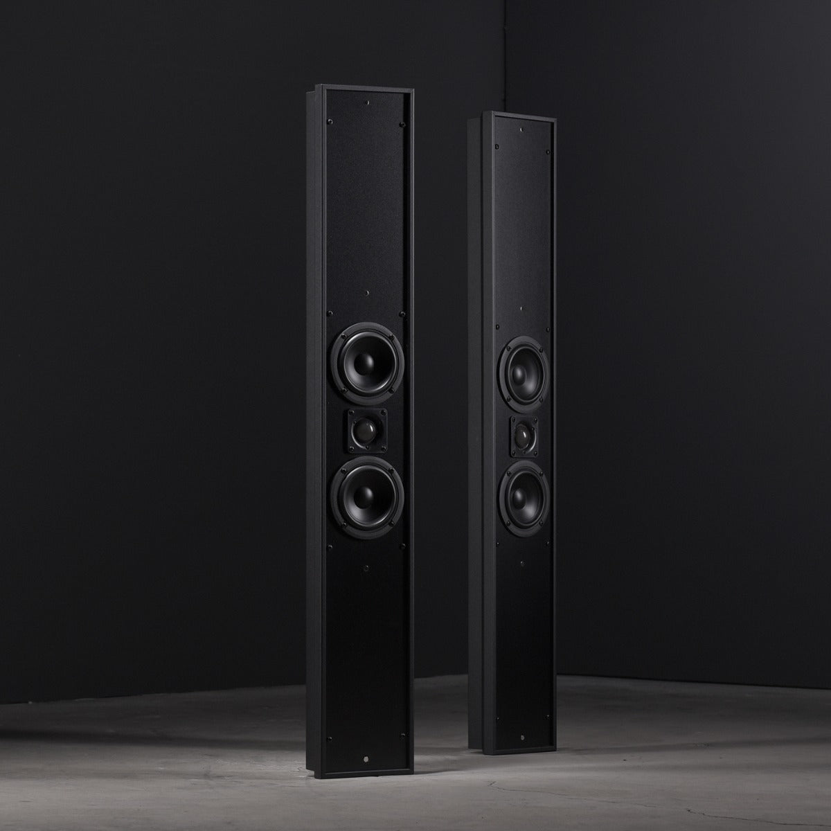 Leon Profile Pr33UX On-Wall/Sidemount Speaker