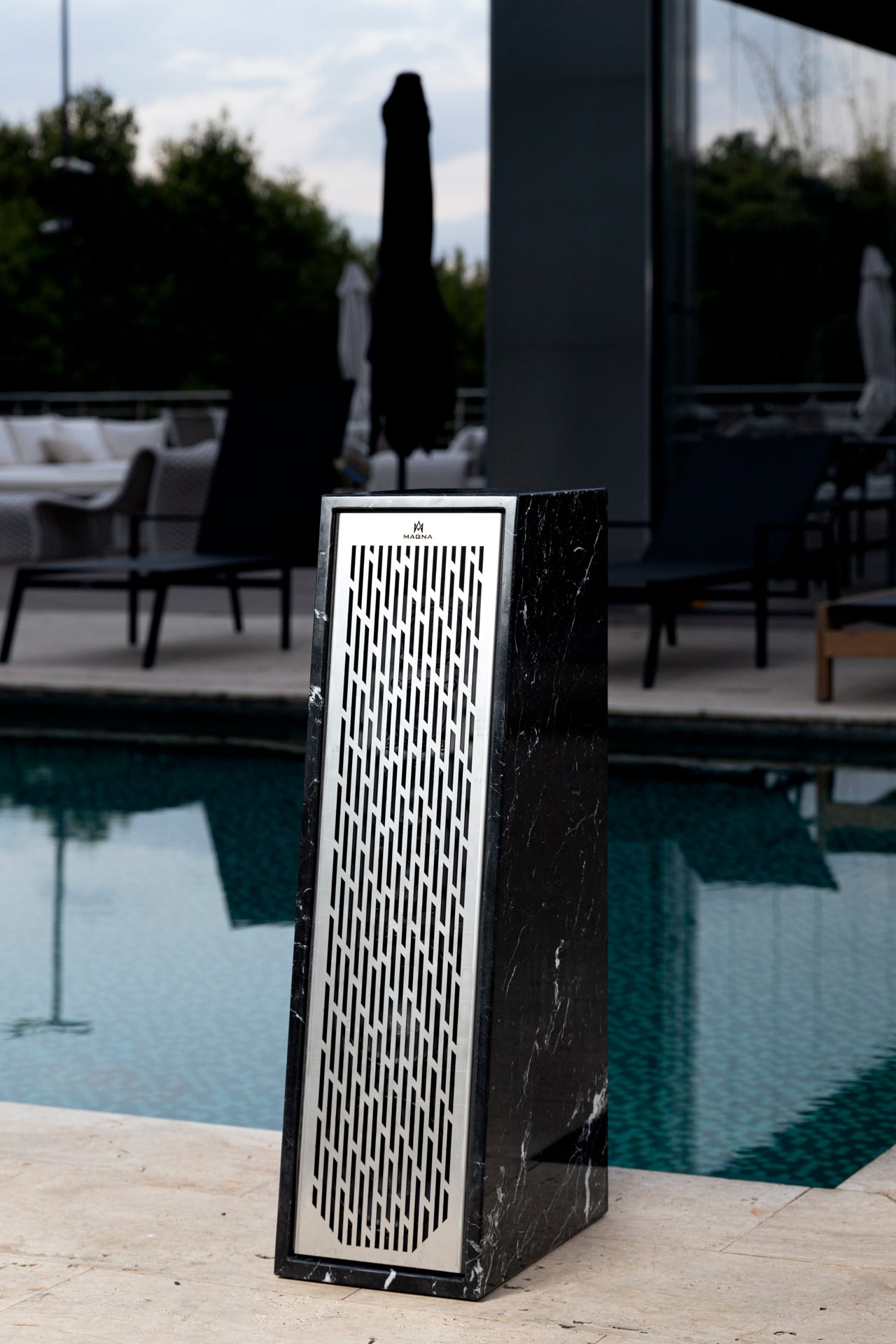 Magna Audio Rock F66